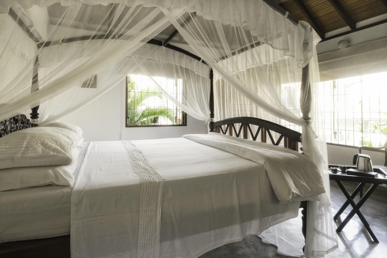 Mount Lodge Boutique Hotel Dehiwala-Mount Lavinia Exterior photo