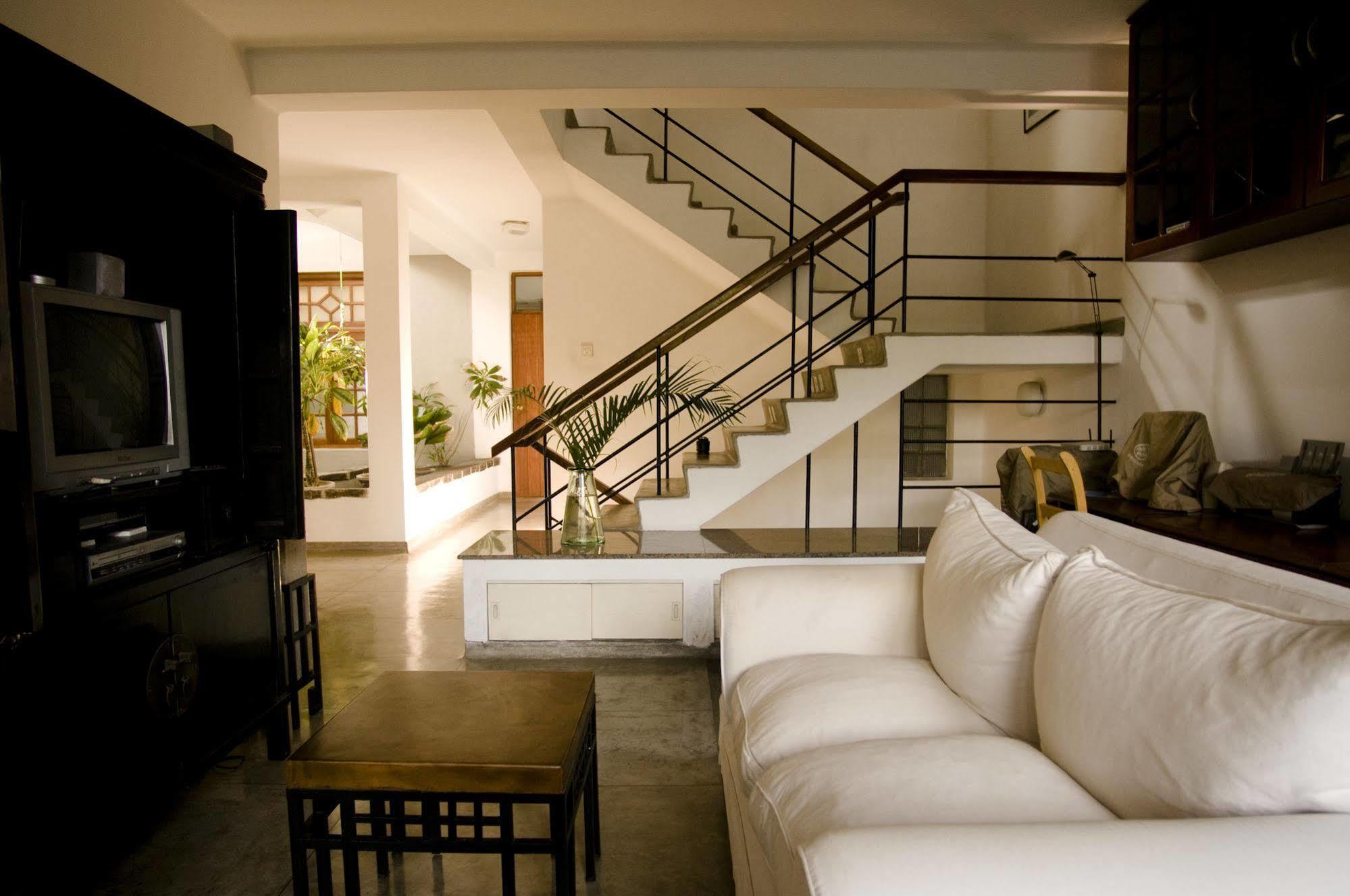 Mount Lodge Boutique Hotel Dehiwala-Mount Lavinia Exterior photo